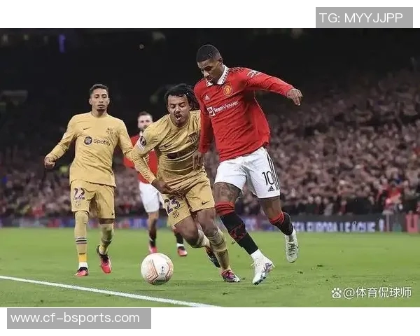 拉什福德面临续约抉择巴萨欲买断需降薪至1400万以下